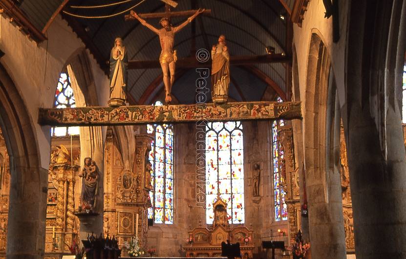 Frankreich, Bretagne, in der Kirche von Lampaul-Guimiliau, Triumpfbogen