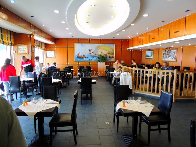 Frankreich, Normandie, Im Restaurant „Les Roches Blanches“