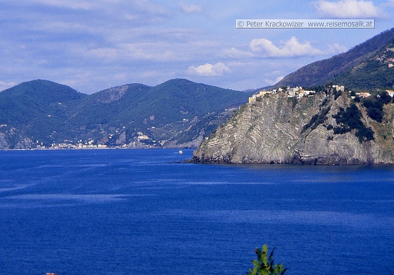 Italien, Liguria, Ligurien, Cinque Terre, Blick von Manarola in Richtung Montetrosso im Norden der Cinque Terre