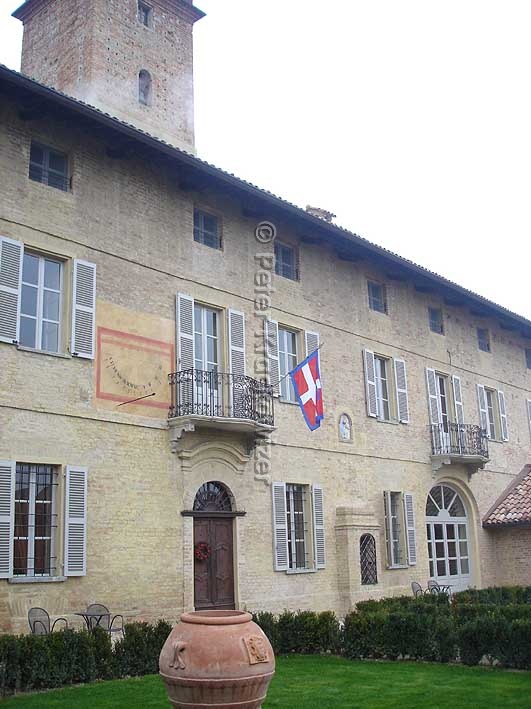 Italien, Piemont, Castello di Razzano bei Asti