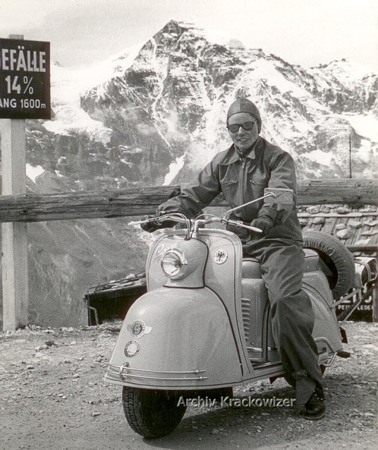 Gogo-Motorrad auf der Großglockner Hochalpenstraße