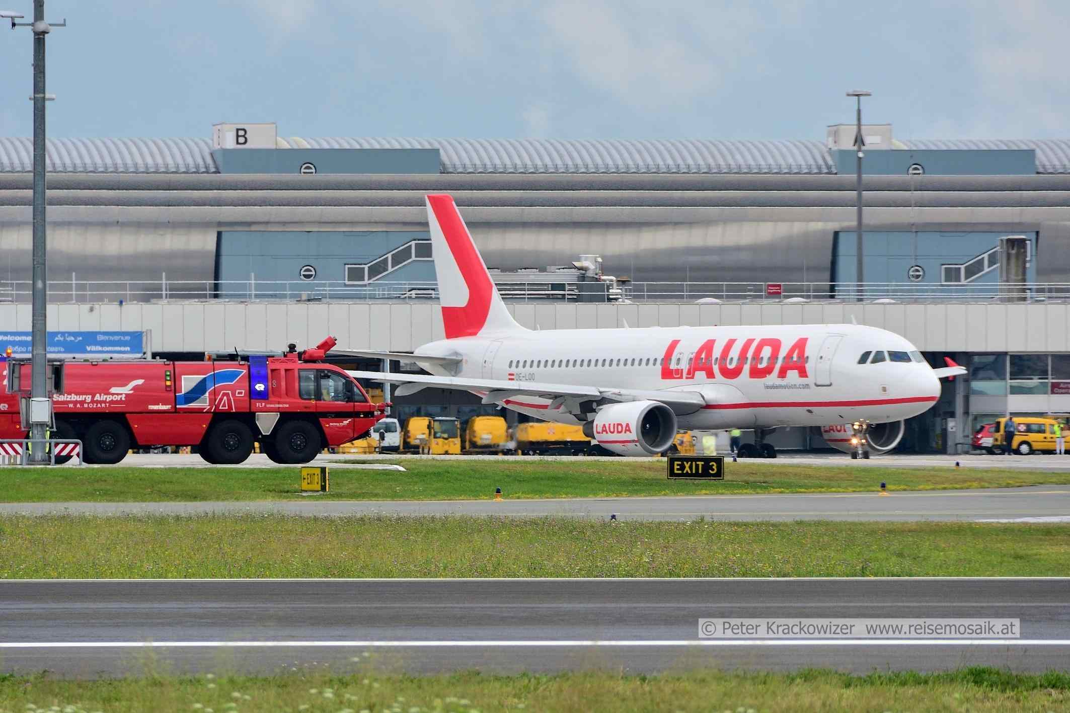 Taufe eines Airbus der Lauda Air auf den Namen Salzburg am Airport Salzburg.